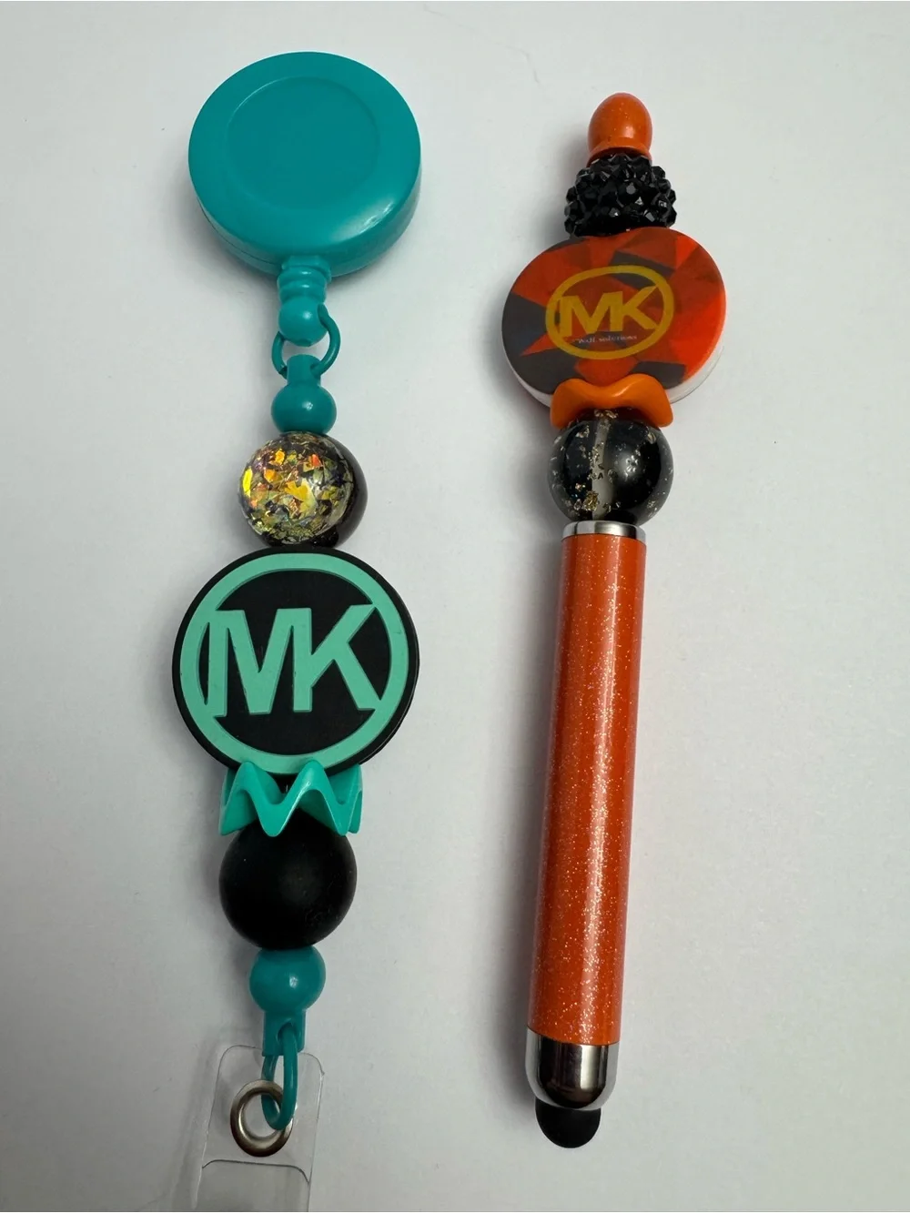 MK Teal Badge Reel and Orange Stylus Pen Set - Home Office Arts & Crafts